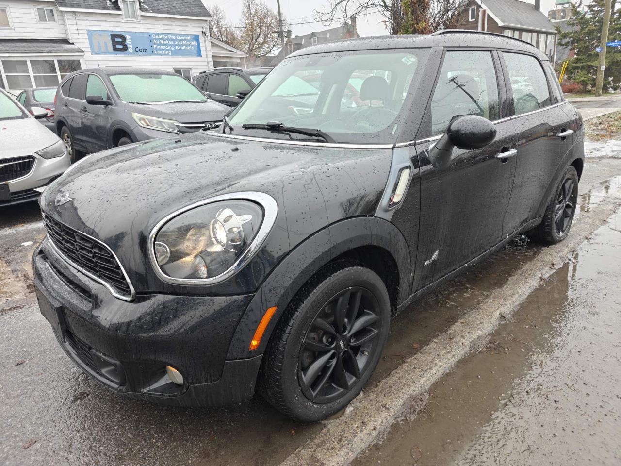 2014 MINI Countryman Cooper S 4dr ALL4 Sport Utility Photo2