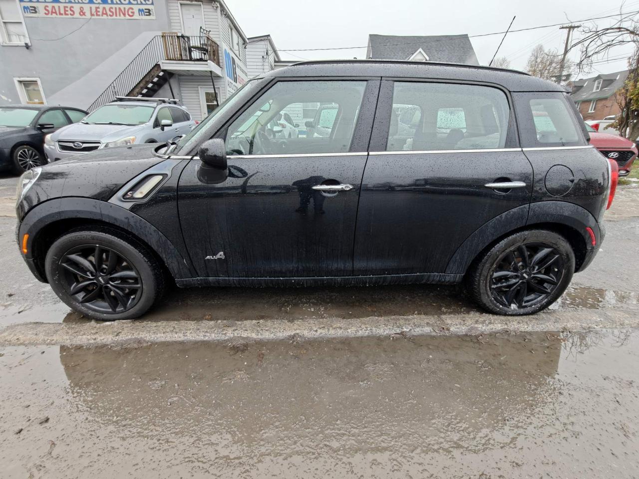 2014 MINI Countryman Cooper S 4dr ALL4 Sport Utility Photo3
