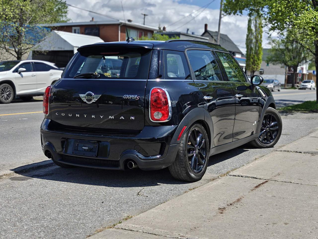 2014 MINI Countryman Cooper S 4dr ALL4 Sport Utility Photo