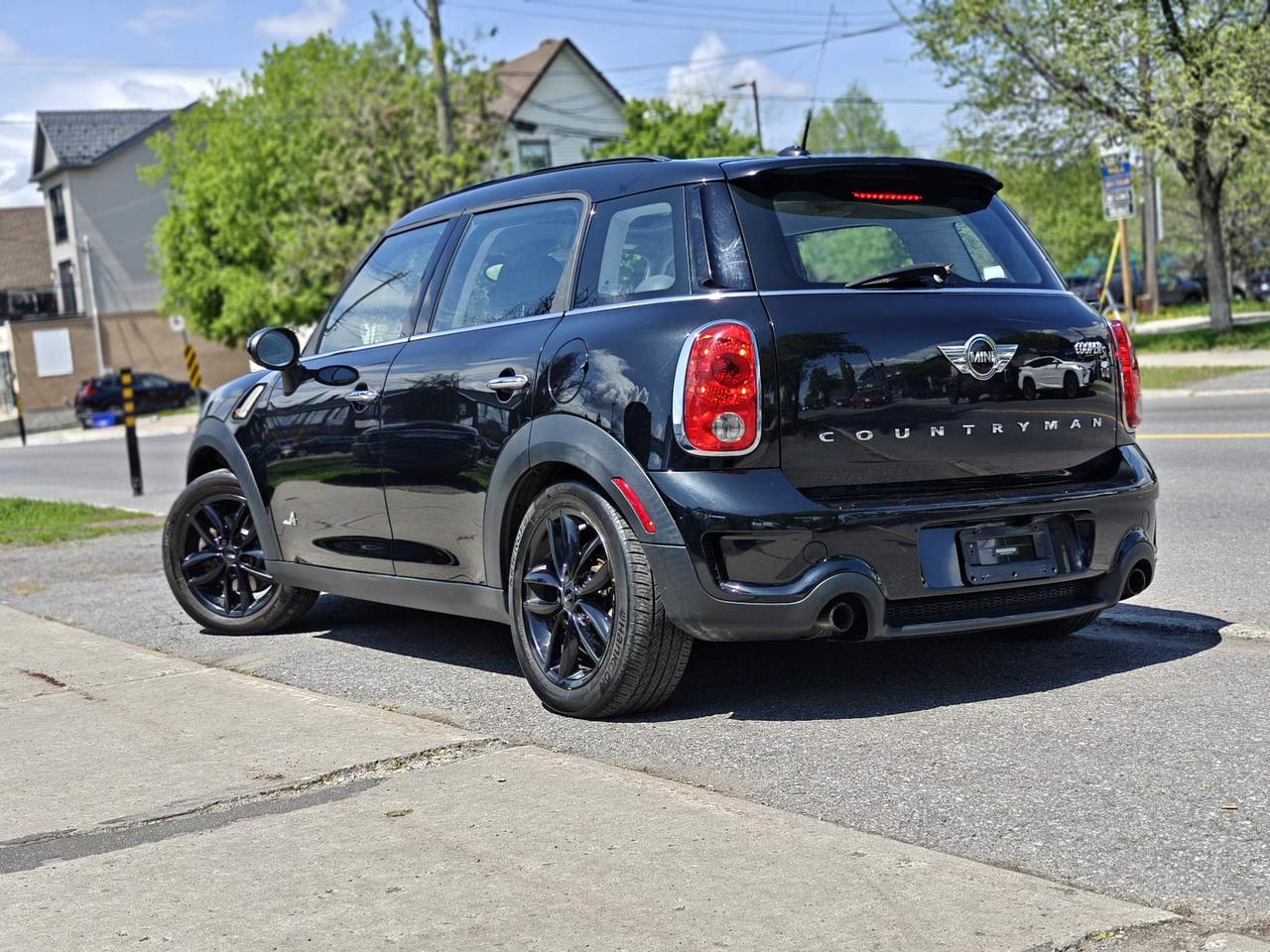 2014 MINI Countryman Cooper S 4dr ALL4 Sport Utility Photo