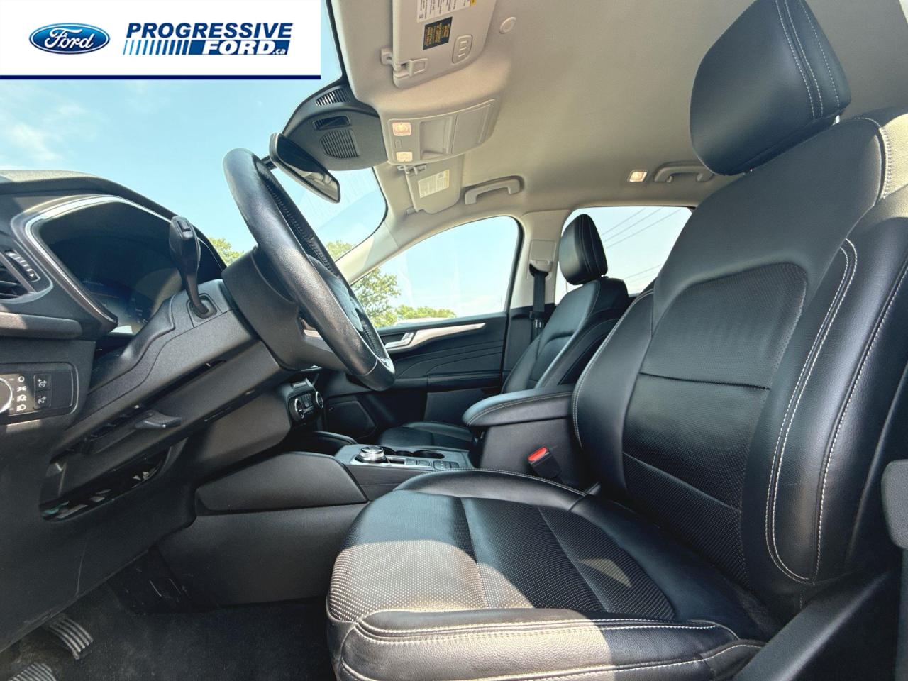 2021 Ford Escape Titanium Hybrid 4dr All-Wheel Drive Photo