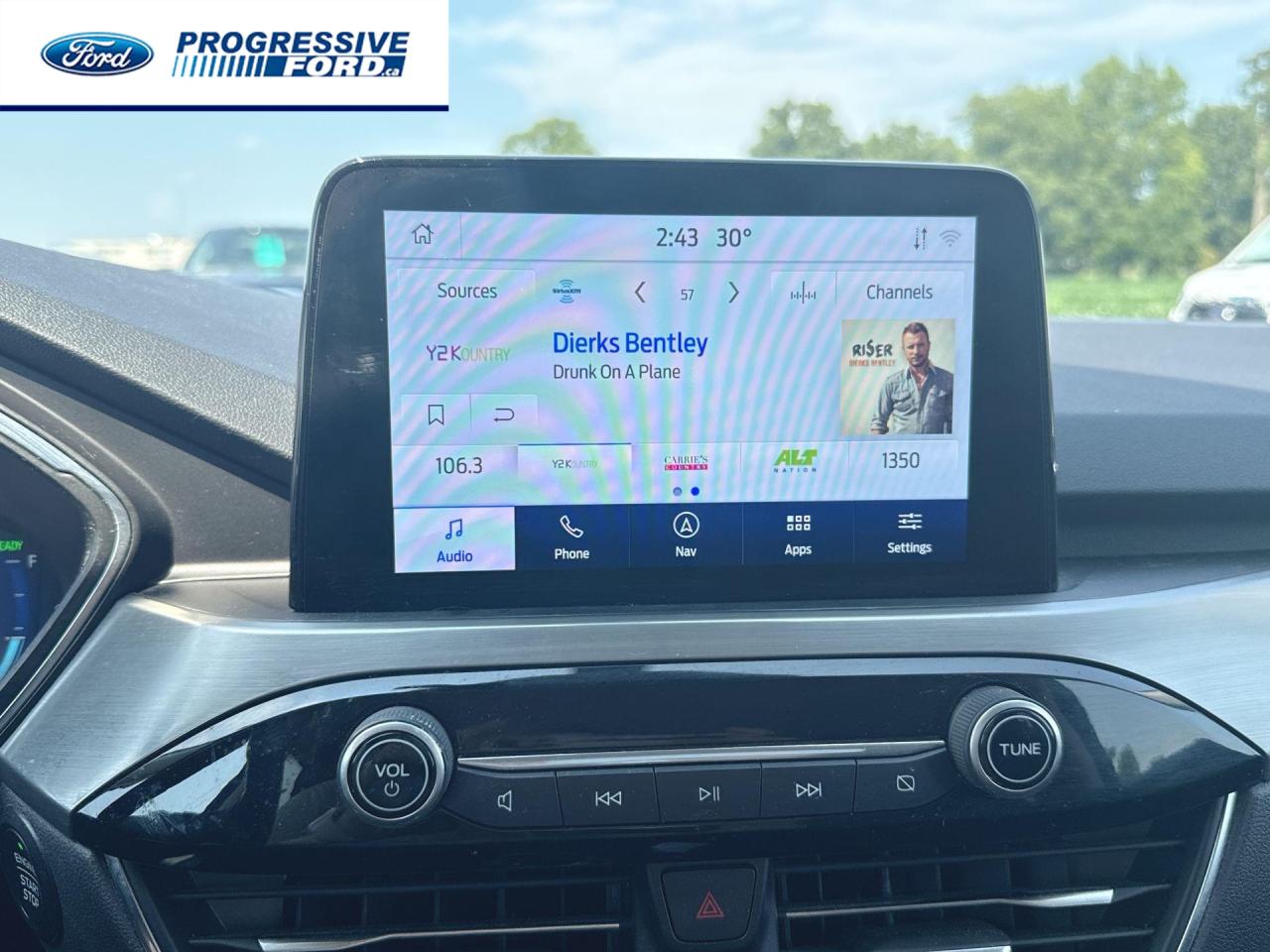 2021 Ford Escape Titanium Hybrid 4dr All-Wheel Drive Photo