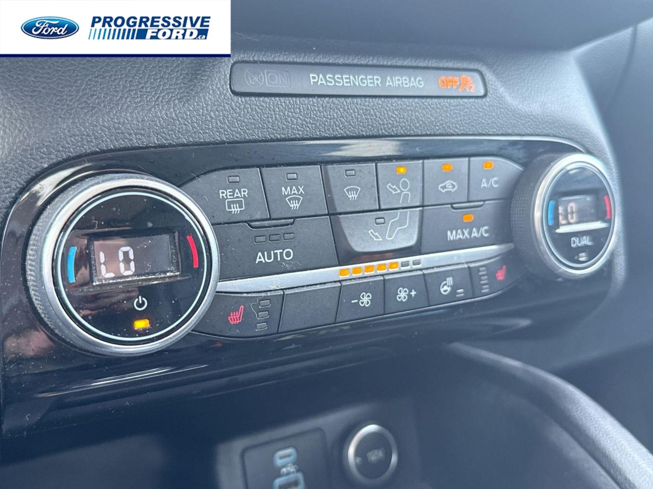 2021 Ford Escape Titanium Hybrid 4dr All-Wheel Drive Photo