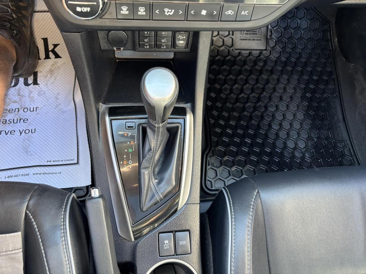 2014 Toyota Corolla  Photo