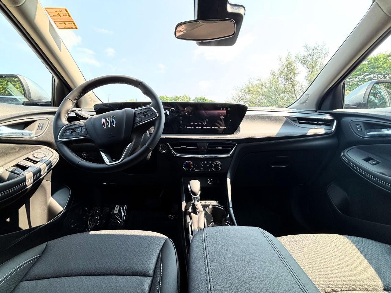 2026 Buick Encore GX Preferred 4dr All-Wheel Drive Photo4