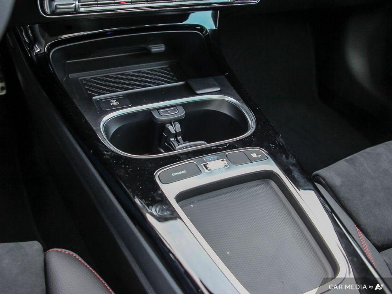 2025 Mercedes-Benz CLA 250 Base CLA 250 Coupe 4dr All-Wheel Drive 4MATIC Photo