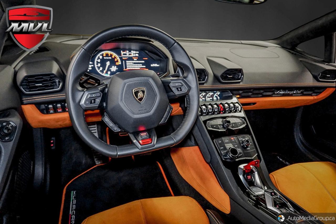 2016 Lamborghini Huracan  Photo