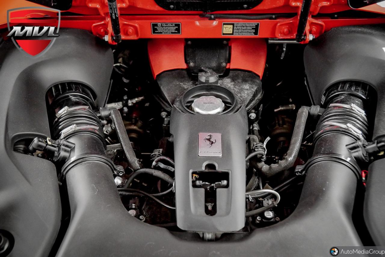 2023 Ferrari F8 Spider Base 2dr Convertible Photo