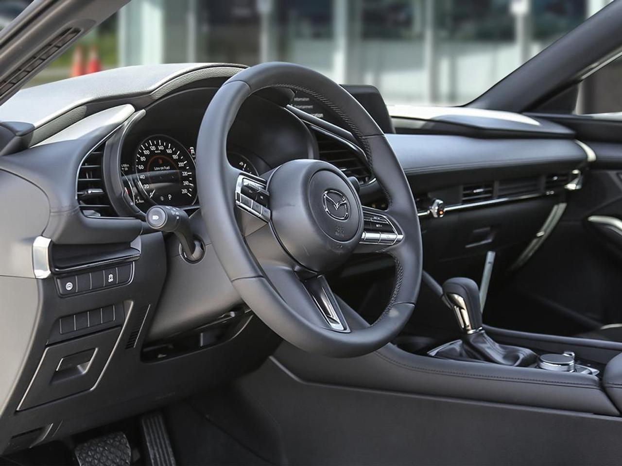 2025 Mazda Mazda3 Sport GS Auto FWD Photo