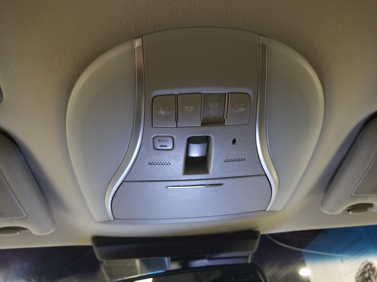 2019 Infiniti Q70L 3.7 LUXE 4dr All-Wheel Drive Sedan Photo