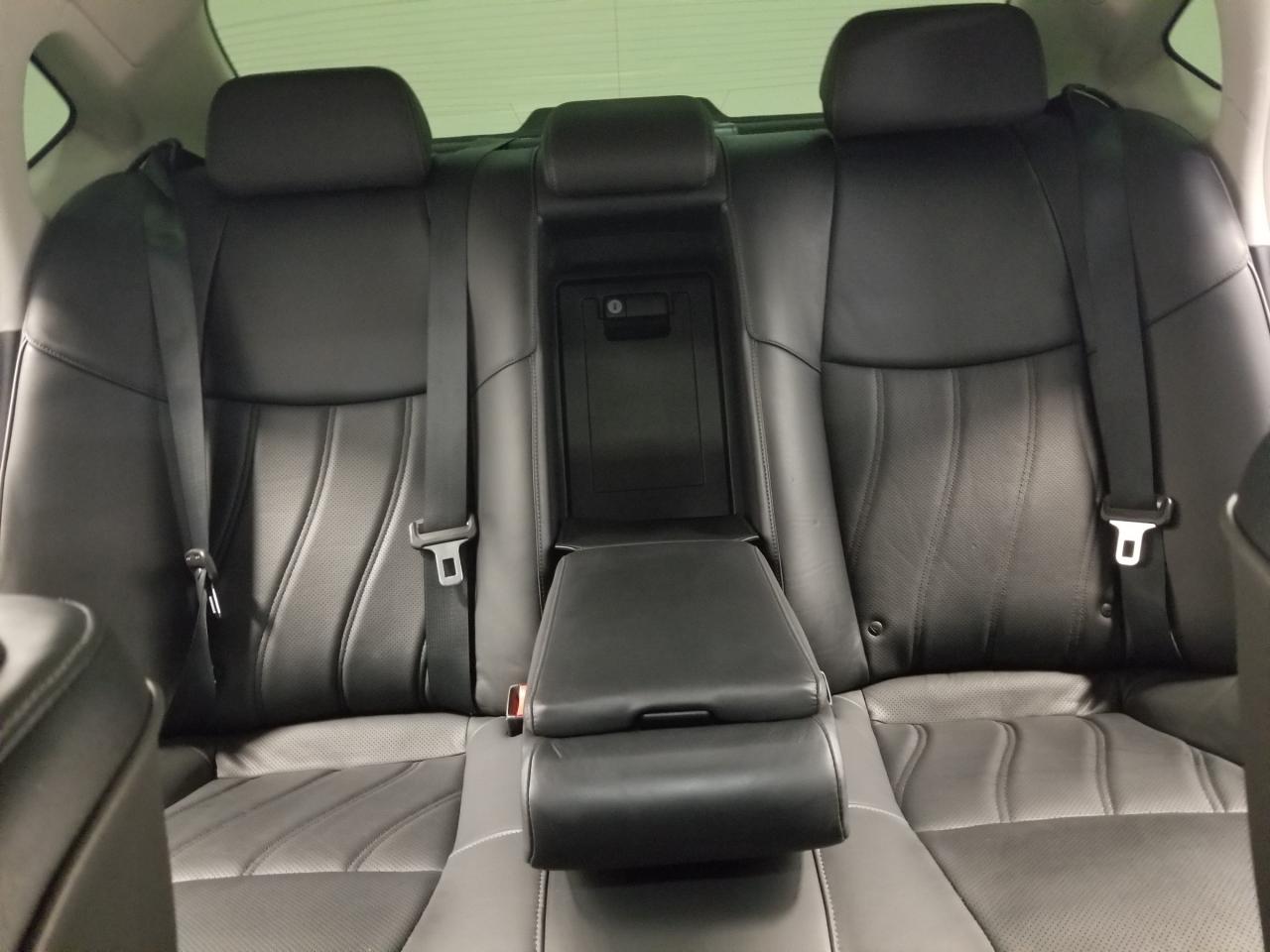 2019 Infiniti Q70L 3.7 LUXE 4dr All-Wheel Drive Sedan Photo