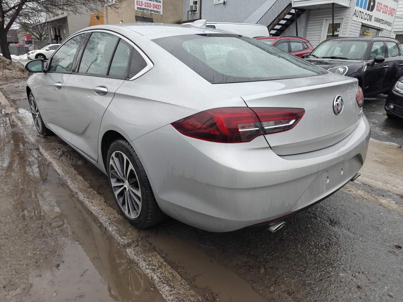 2019 Buick Regal Sportback Preferred II 4dr Front-Wheel Drive Hatchback Photo