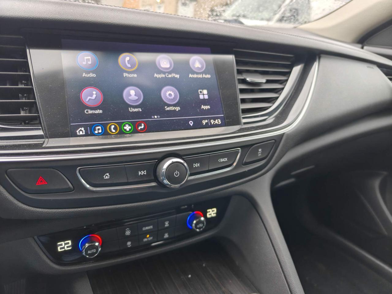 2019 Buick Regal Sportback Preferred II 4dr Front-Wheel Drive Hatchback Photo