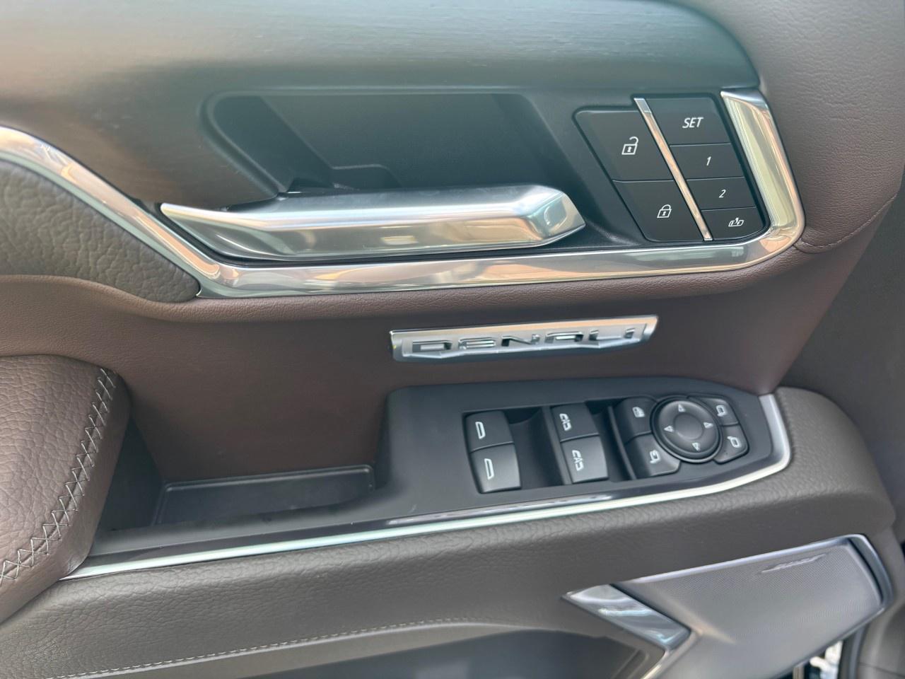 2025 GMC Sierra 1500 Crew Cab Short Box 4-Wheel Drive Denali Photo