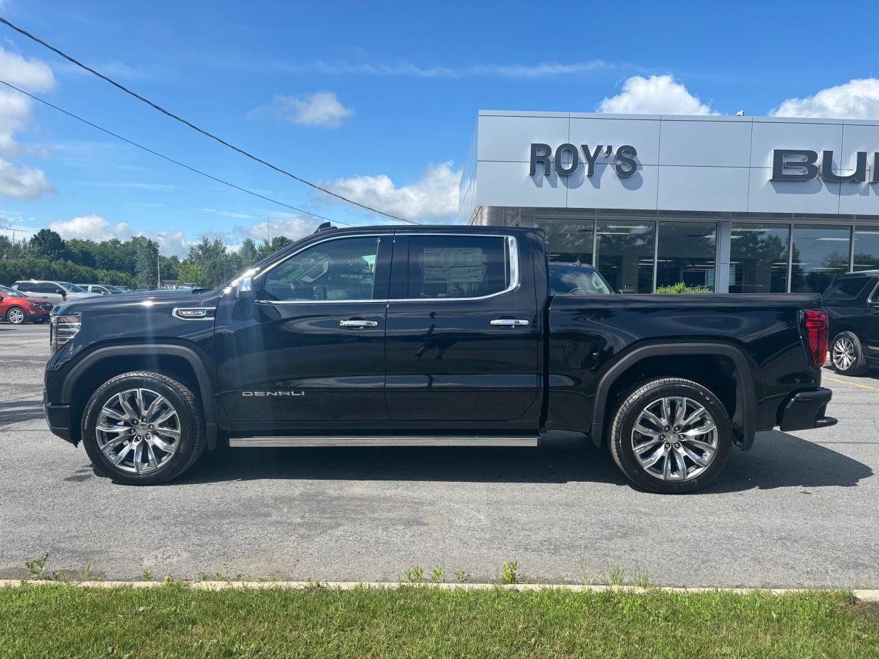 2025 GMC Sierra 1500 Crew Cab Short Box 4-Wheel Drive Denali Photo