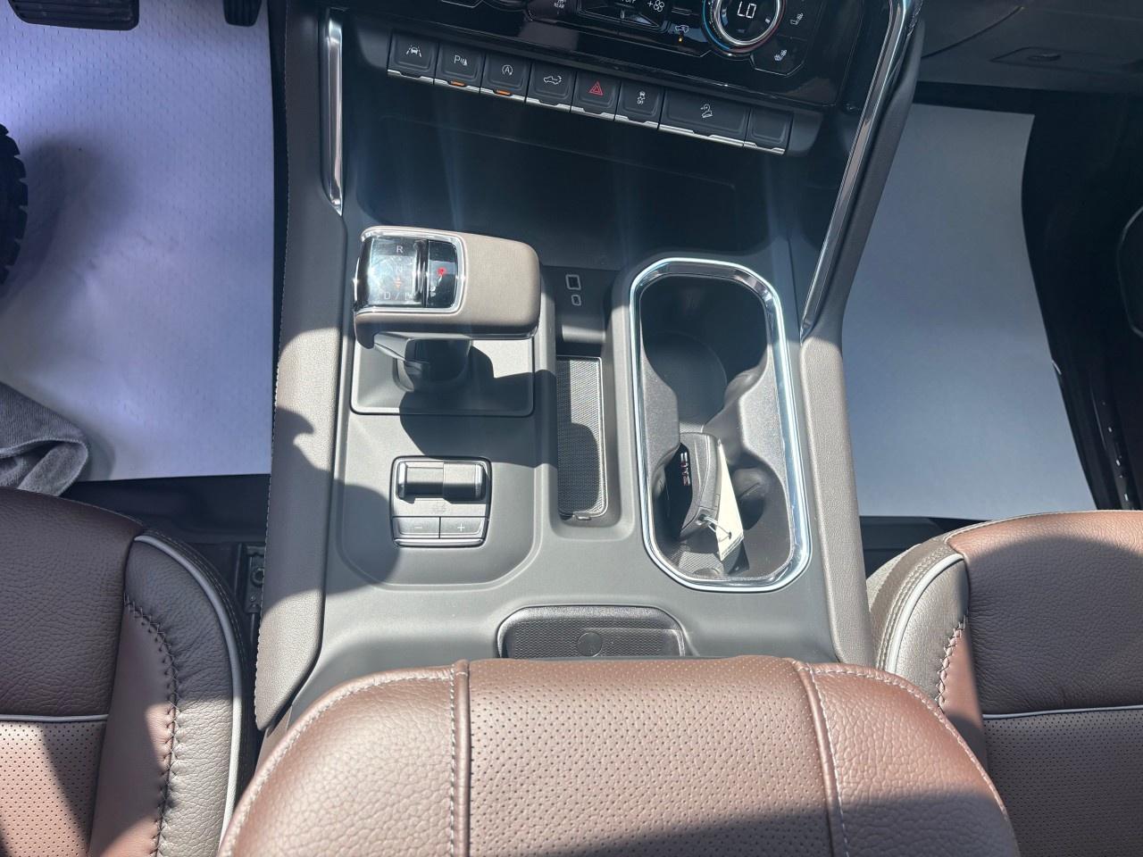 2025 GMC Sierra 1500 Crew Cab Short Box 4-Wheel Drive Denali Photo