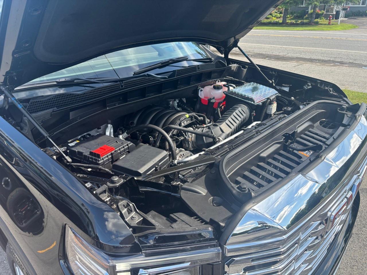 2025 GMC Sierra 1500 Crew Cab Short Box 4-Wheel Drive Denali Photo