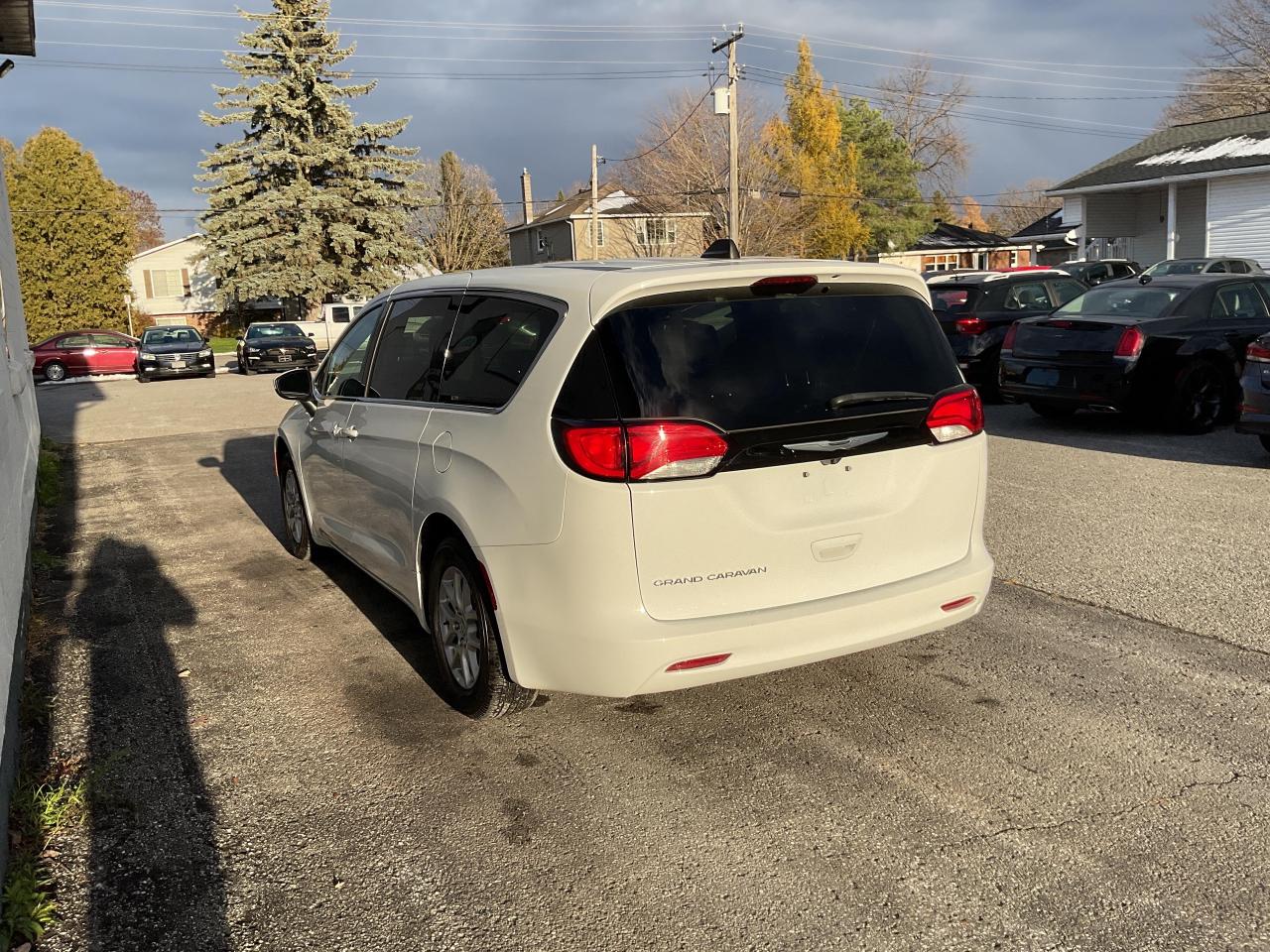 2023 Chrysler Grand Caravan SXT Front-Wheel Drive Passenger Van Photo