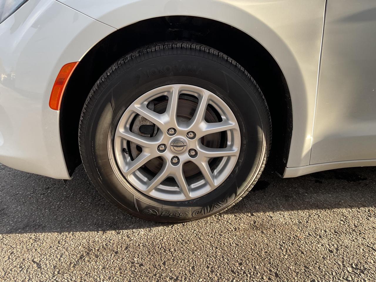 2023 Chrysler Grand Caravan SXT Front-Wheel Drive Passenger Van Photo