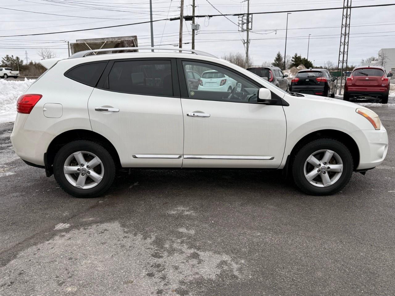 2013 Nissan Rogue AWD 4dr S Photo