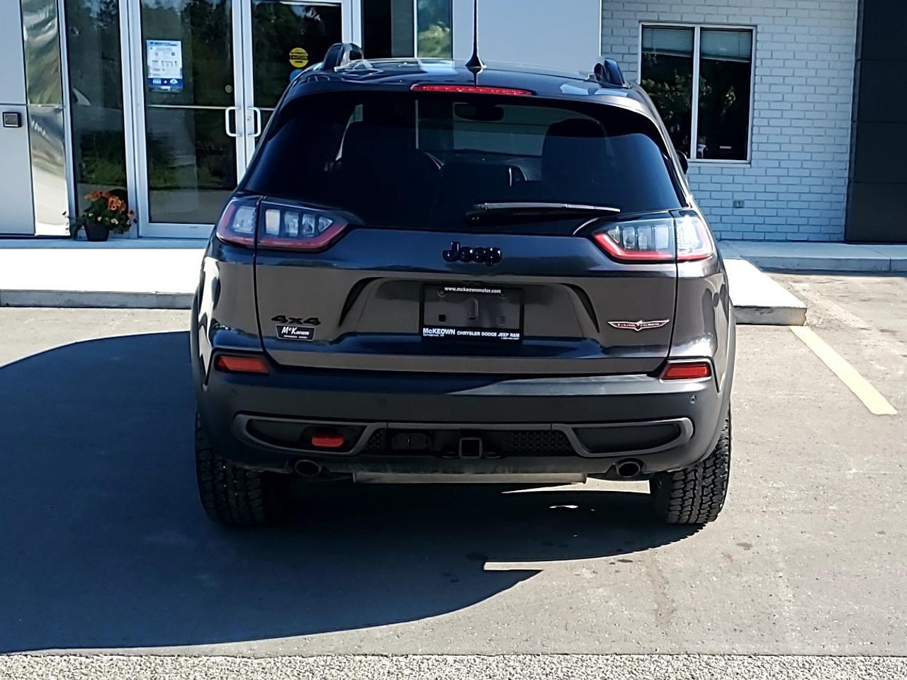 2023 Jeep Cherokee Trailhawk 4X4 Photo