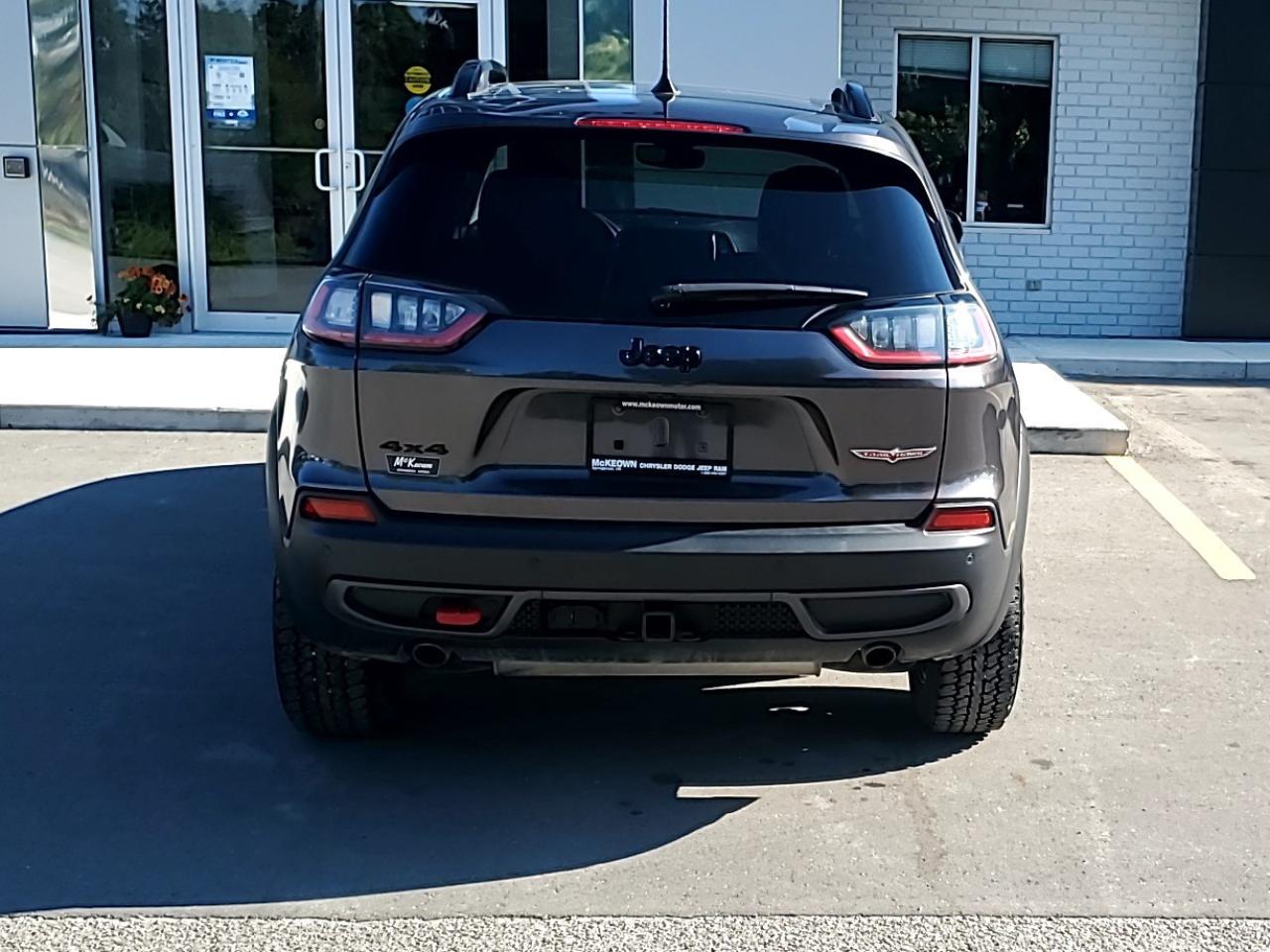 2023 Jeep Cherokee Trailhawk 4X4 Photo