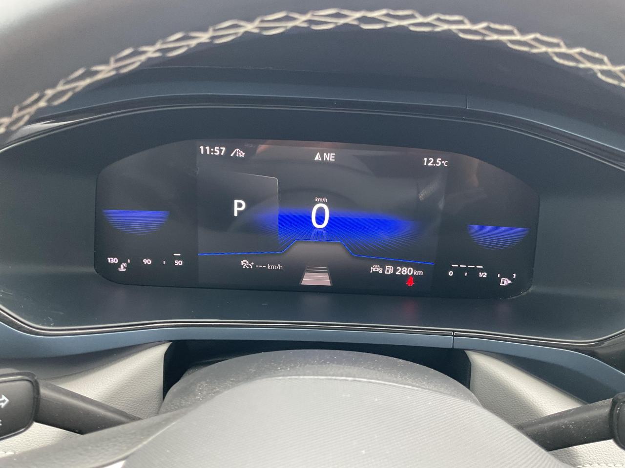 2024 Volkswagen Taos Comfortline 4dr All-Wheel Drive 4MOTION Photo