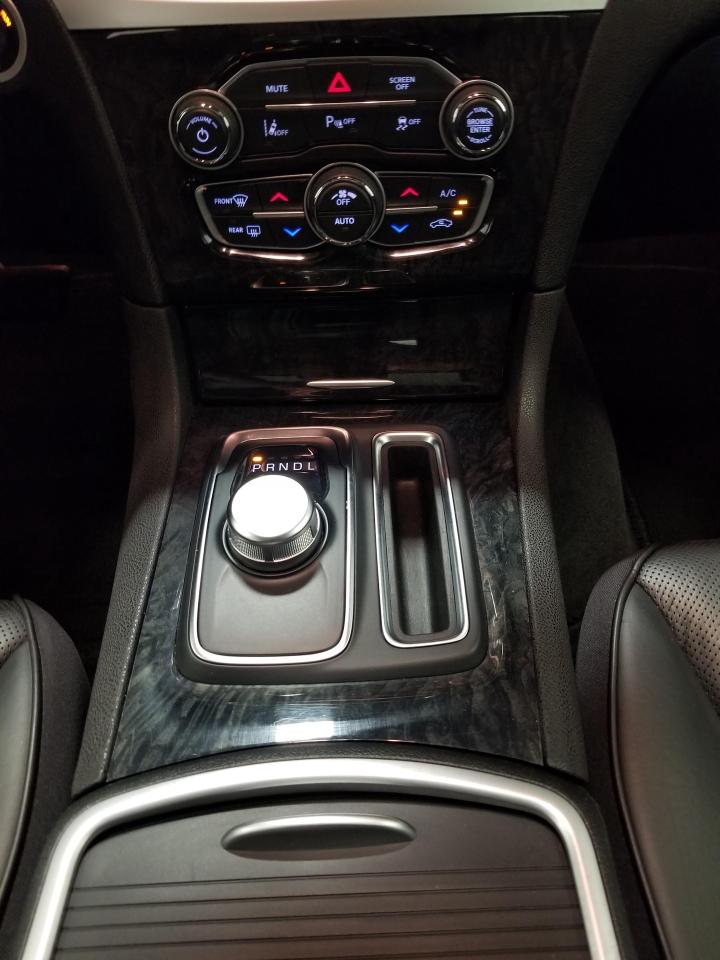 2023 Chrysler 300 Touring-L 4dr All-Wheel Drive Sedan Photo