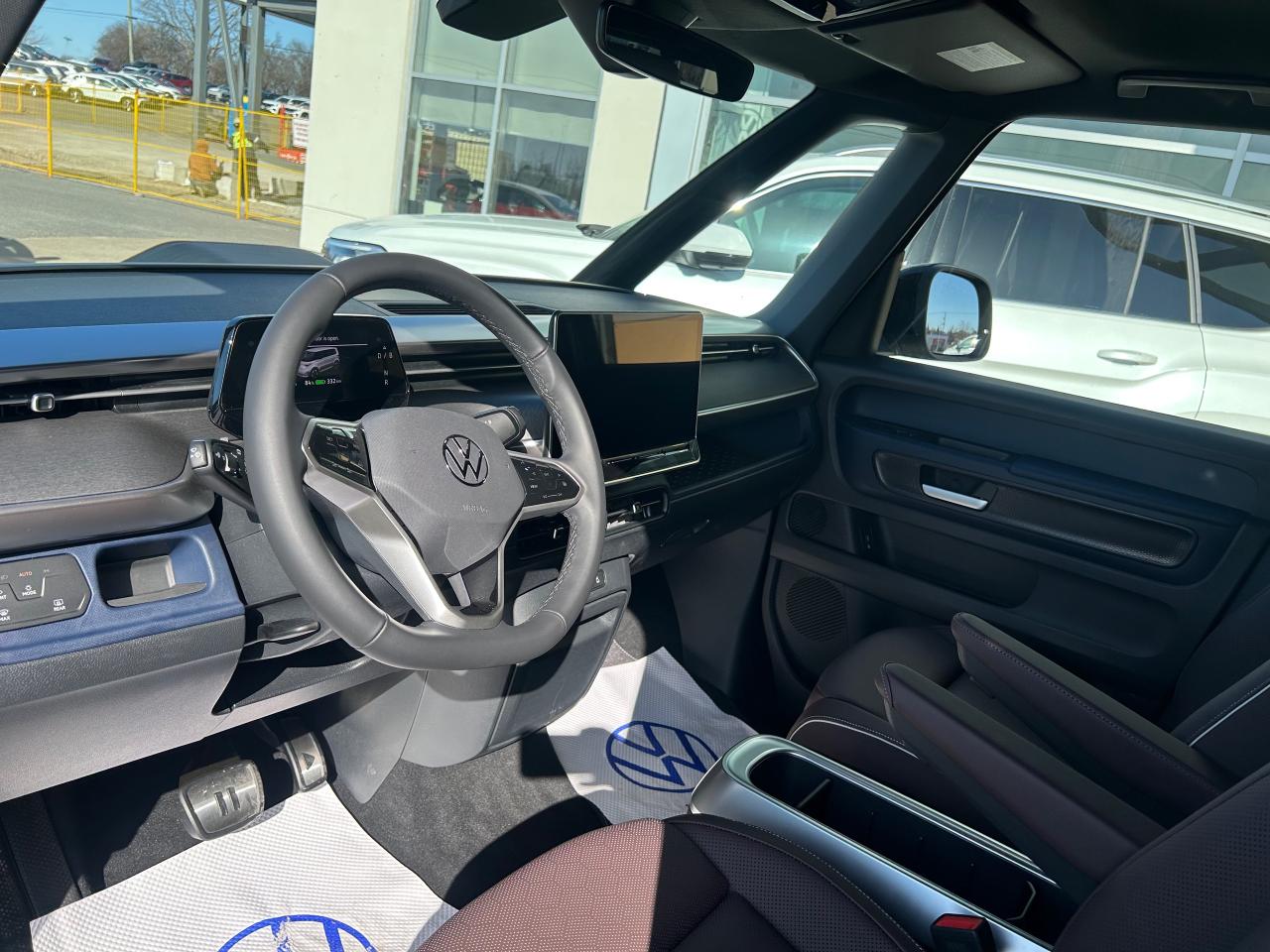 2025 Volkswagen ID. Buzz 1st Edition 4dr All-Wheel Drive 4MOTION Photo