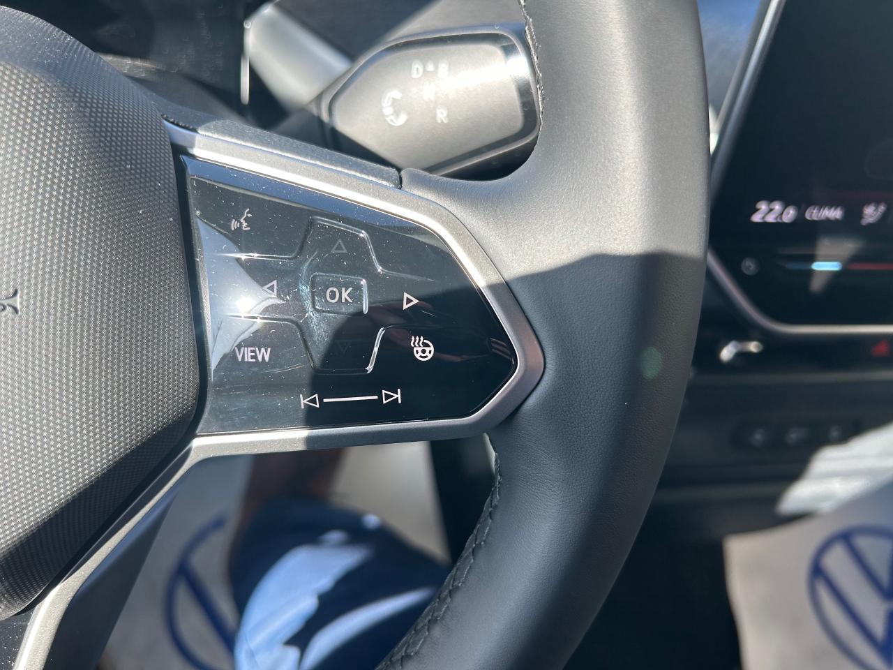 2025 Volkswagen ID. Buzz 1st Edition 4dr All-Wheel Drive 4MOTION Photo