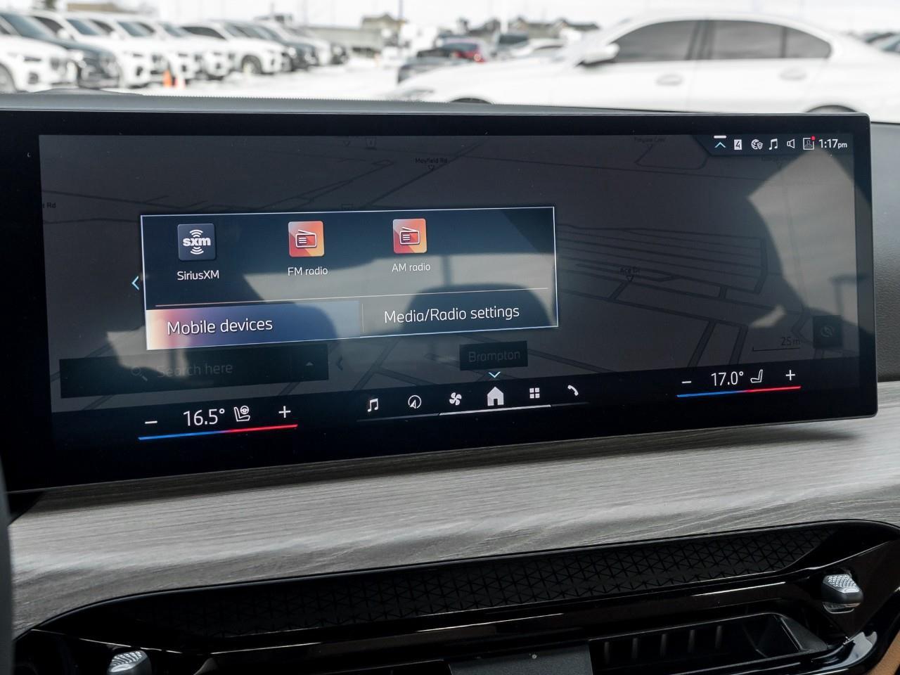 2025 BMW 330 i xDrive 4dr All-Wheel Drive Sedan Photo