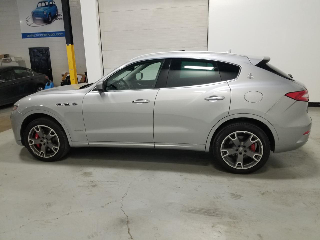 2018 Maserati Levante S GranLusso All-Wheel Drive Sport Utility Photo3