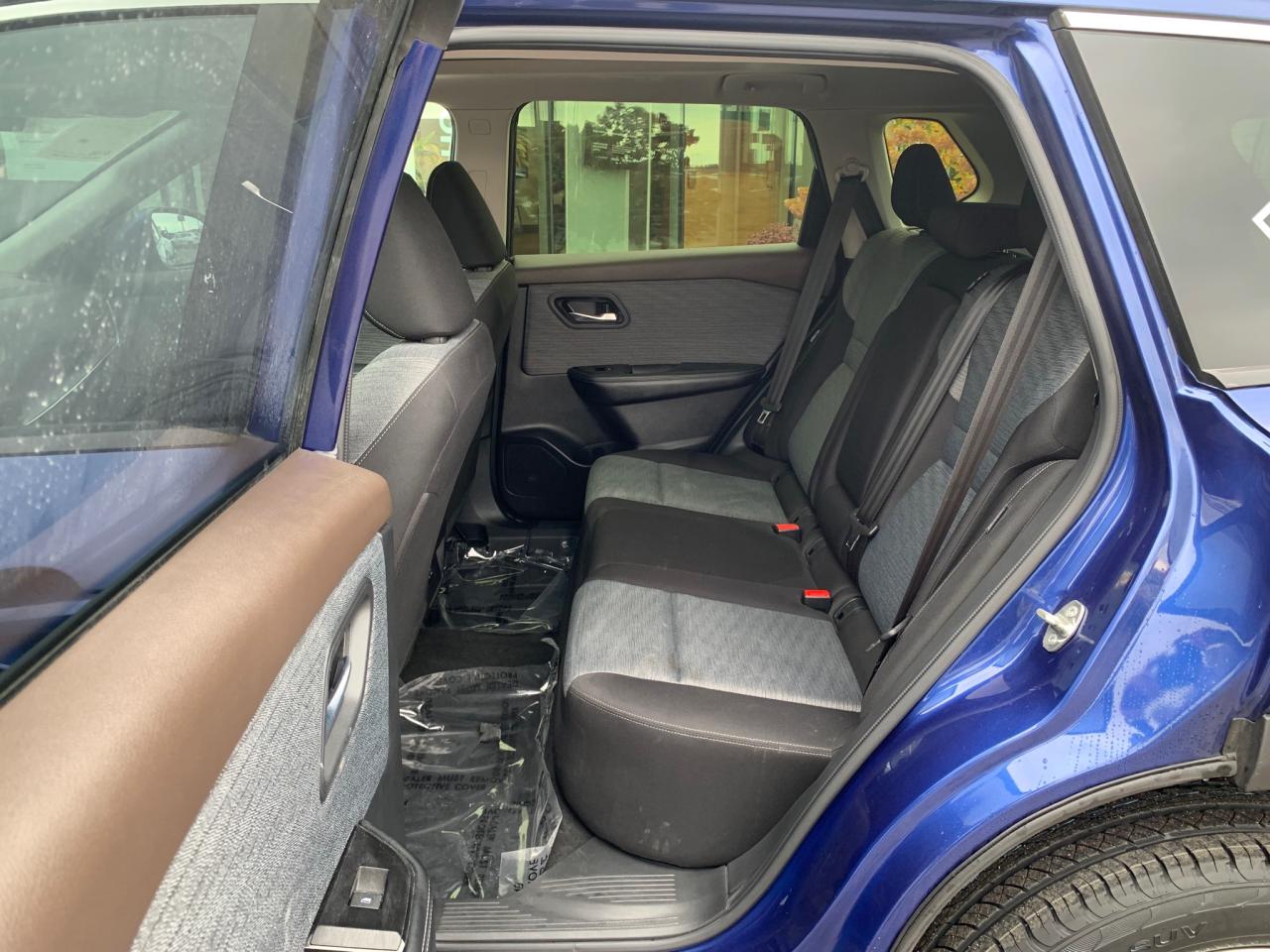 2023 Nissan Rogue SV Moonroof 4dr All-Wheel Drive Sport Utility Photo