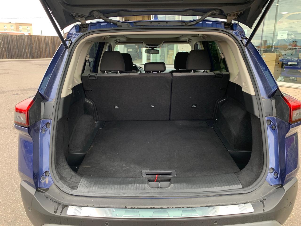 2023 Nissan Rogue SV Moonroof 4dr All-Wheel Drive Sport Utility Photo