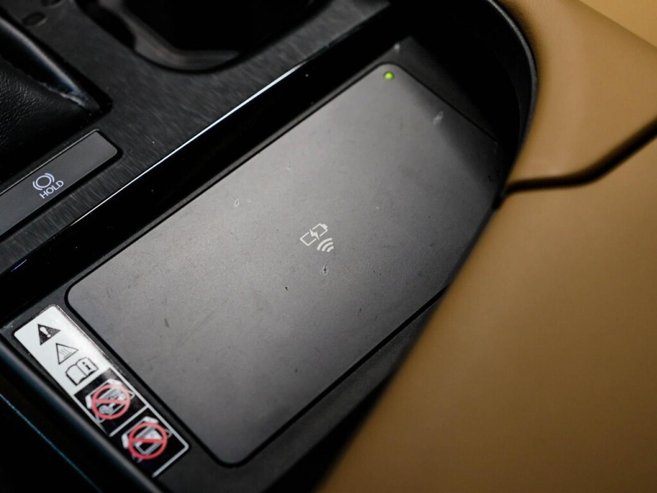 2023 Lexus ES  Photo