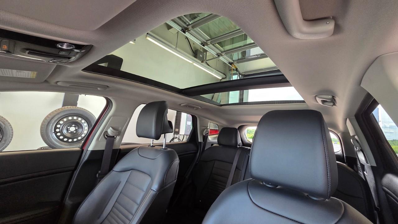 2023 Kia Sportage Plug-In Hybrid EX Premium 4dr All-Wheel Drive Photo