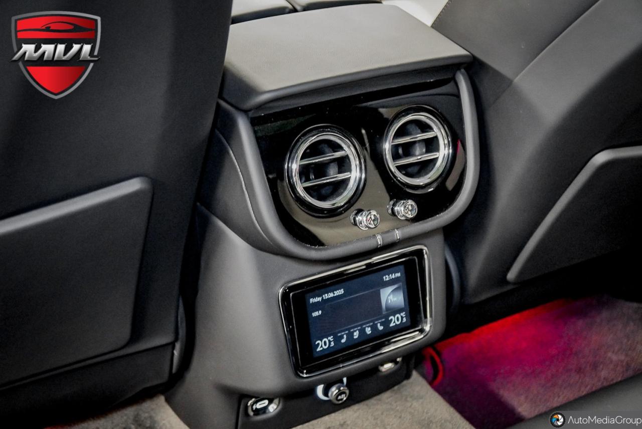 2021 Bentley Bentayga  Photo