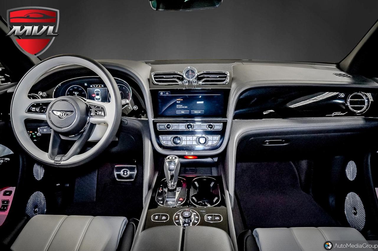 2021 Bentley Bentayga  Photo