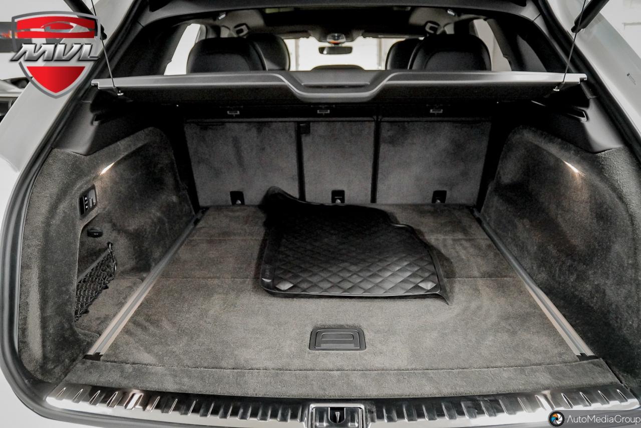 2021 Bentley Bentayga  Photo