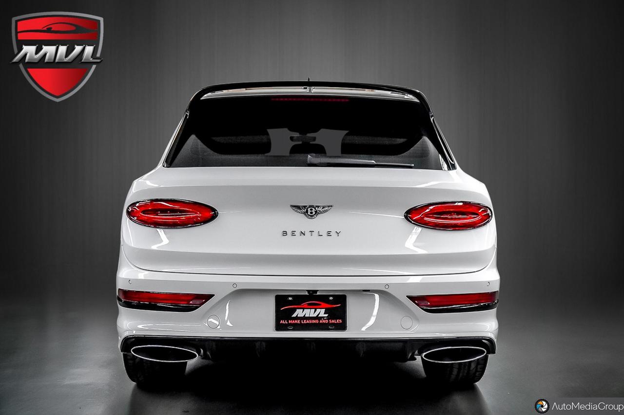 2021 Bentley Bentayga  Photo4
