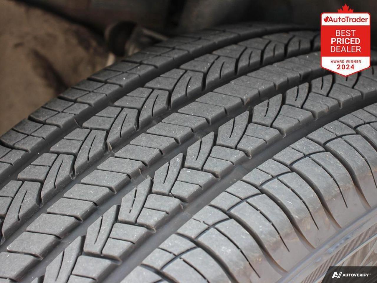 2024 Chrysler Pacifica Touring-L Front-Wheel Drive Passenger Van Photo