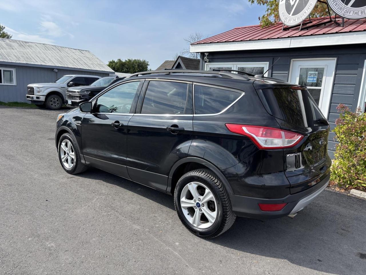 2016 Ford Escape SE 4dr Front-wheel Drive Photo