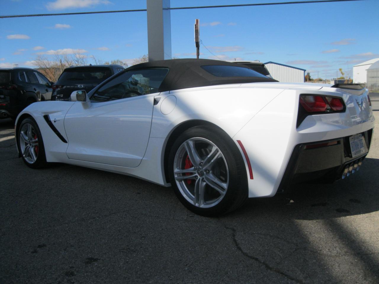 2016 Chevrolet Corvette Stingray 2dr Convertible Photo