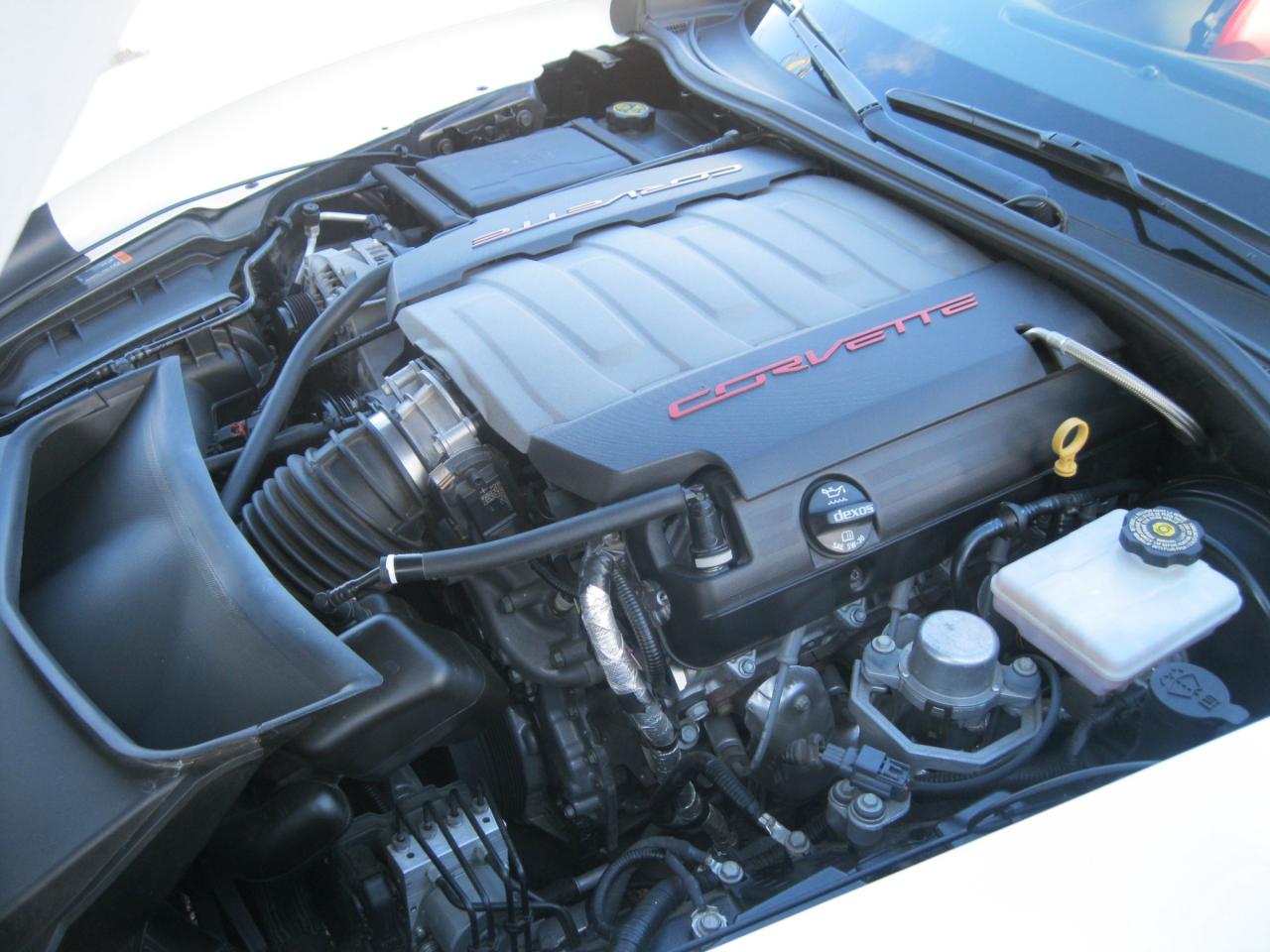 2016 Chevrolet Corvette Stingray 2dr Convertible Photo