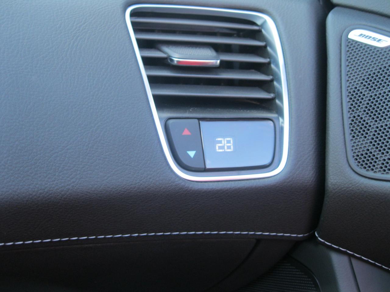 2016 Chevrolet Corvette Stingray 2dr Convertible Photo