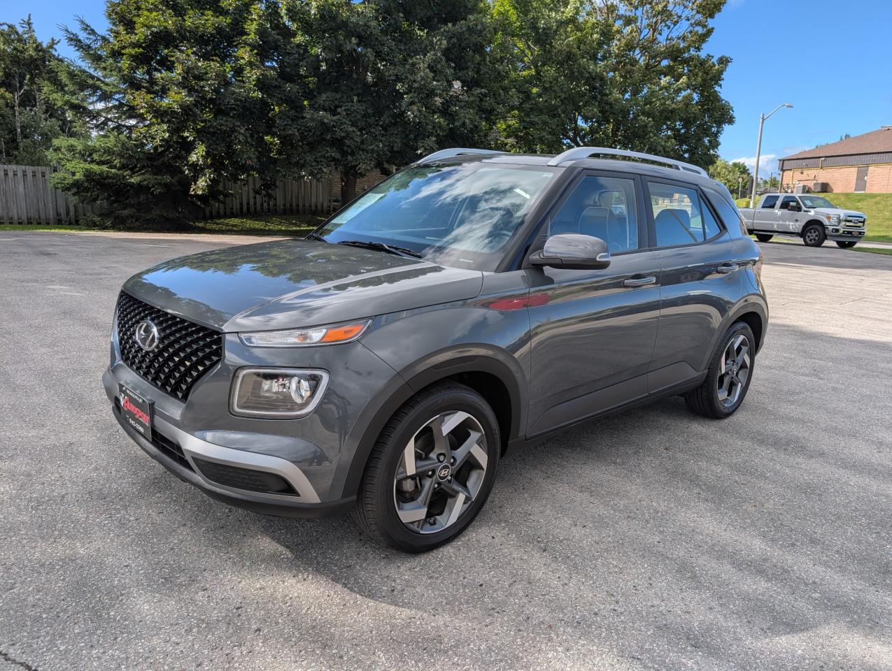 2023 Hyundai Venue Ultimate w/Black Interior 4dr Front-Wheel Drive Photo