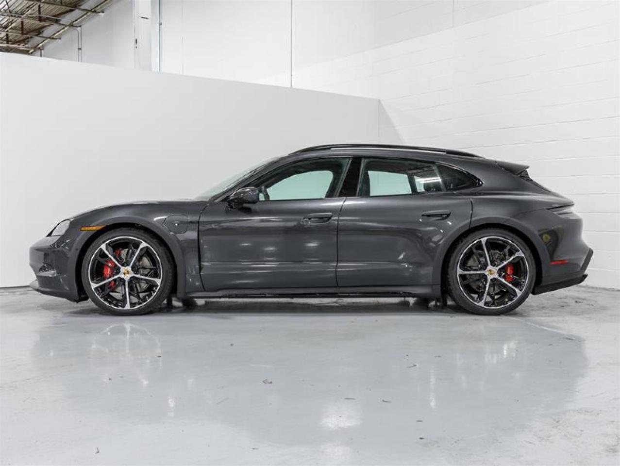 2025 Porsche Taycan  Photo