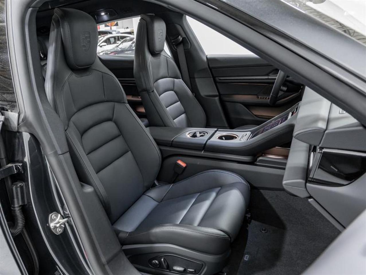 2025 Porsche Taycan  Photo