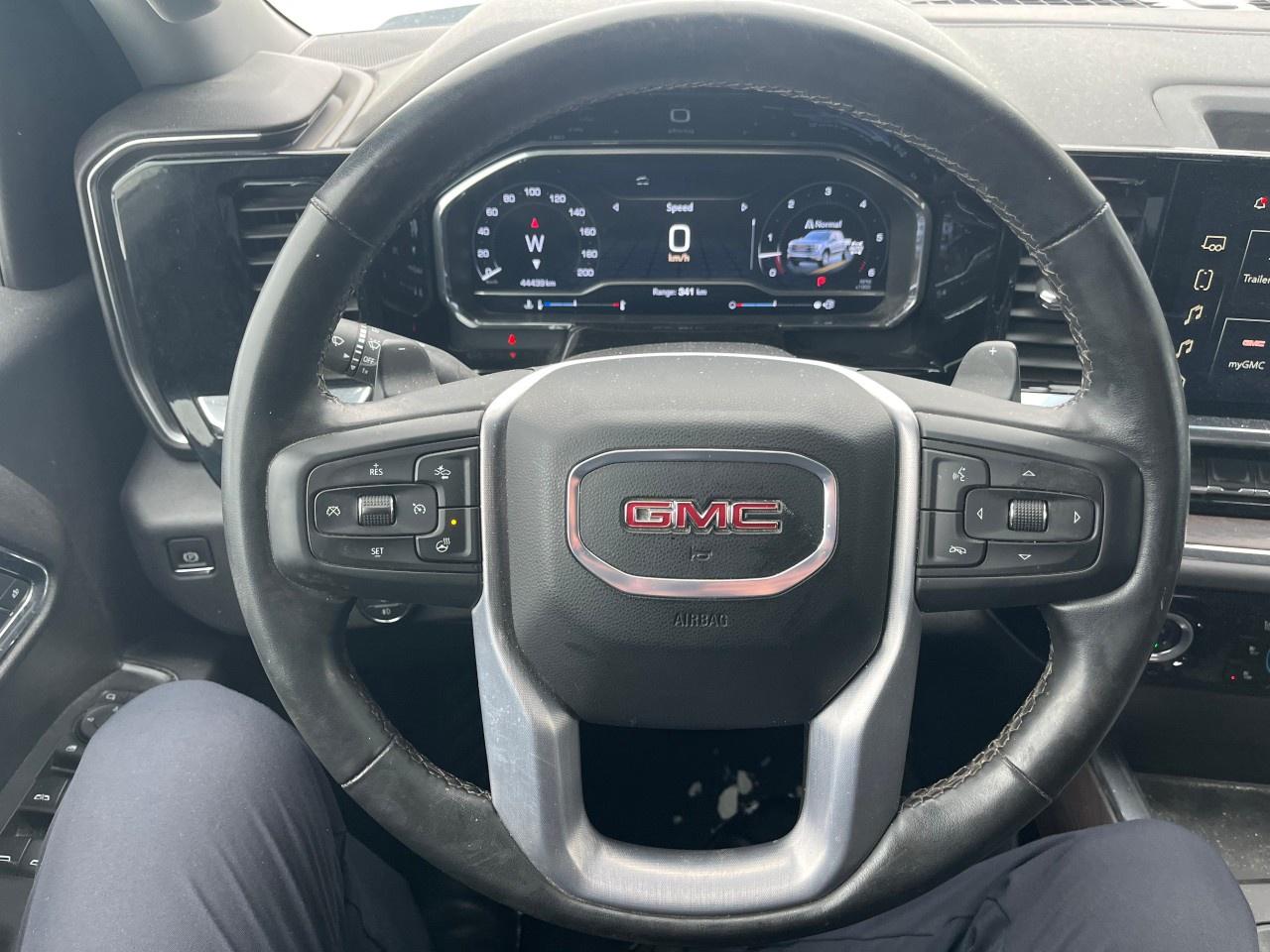 2024 GMC Sierra 1500 Crew Cab Short Box 4-Wheel Drive SLT Photo