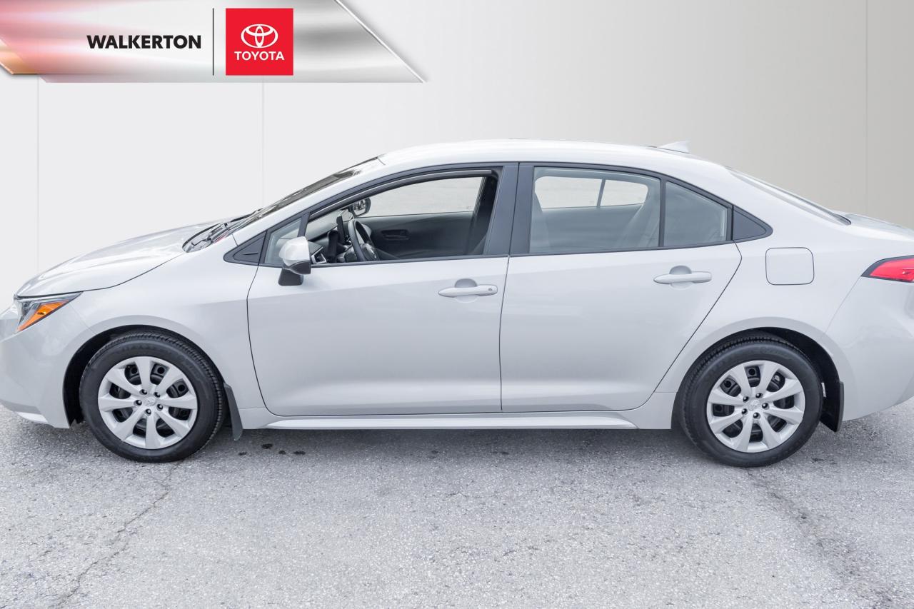 2024 Toyota Corolla LE 4DR SEDAN Photo2